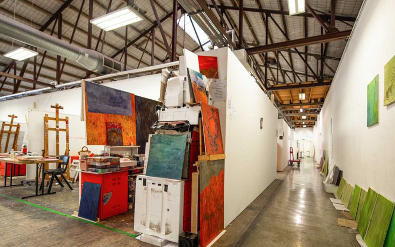 Artist Studios-VCA-tile smaller a statue centred in an art gallery